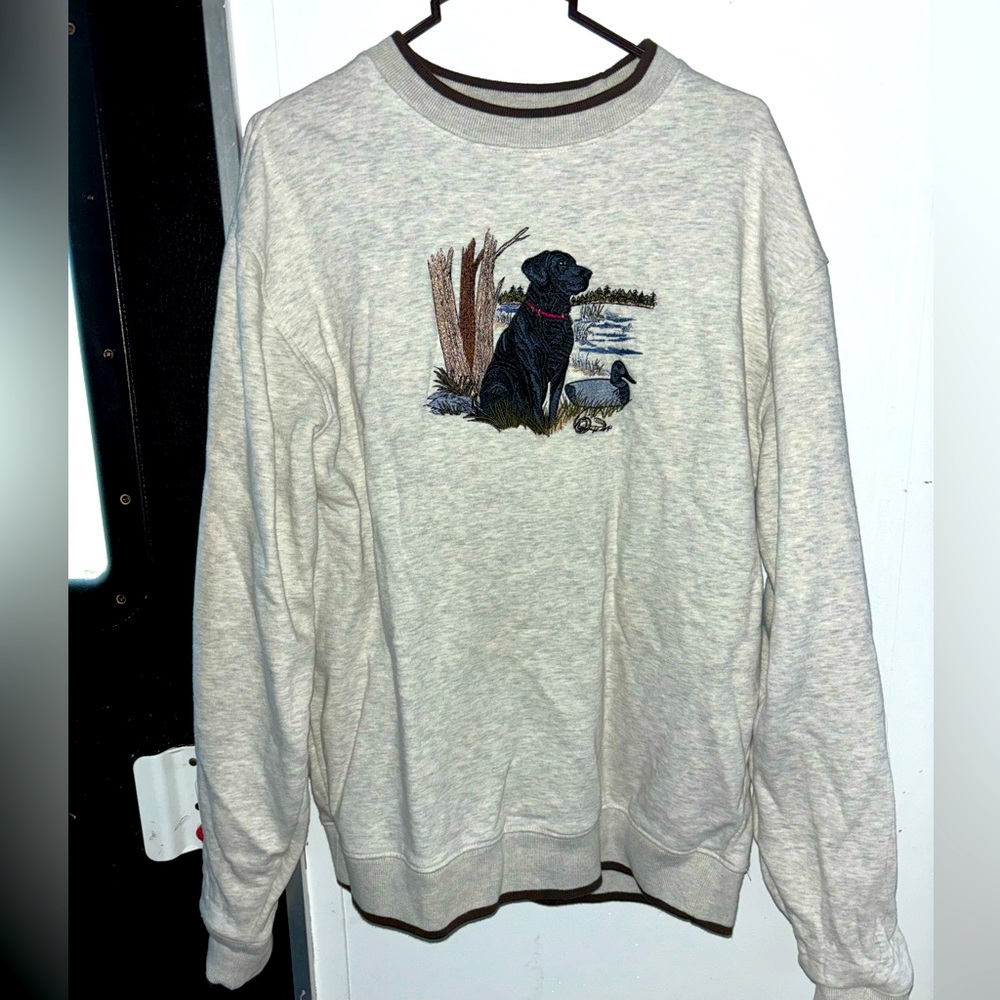 Unisex sweatshirt with embroidered duck dog hunting